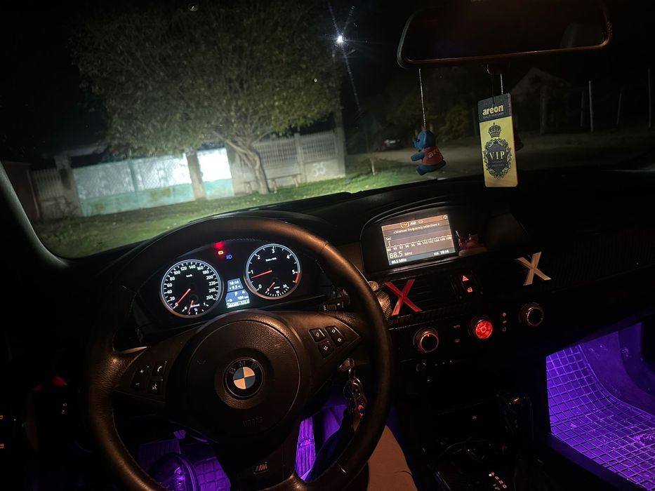 Vând BMW E60 530D