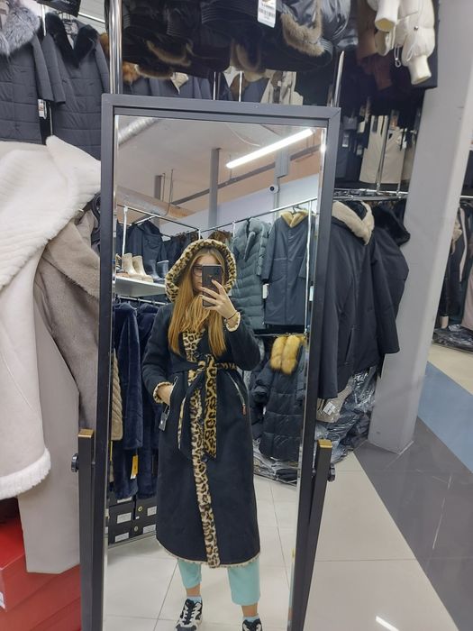 Продам двусторонюю дубленку