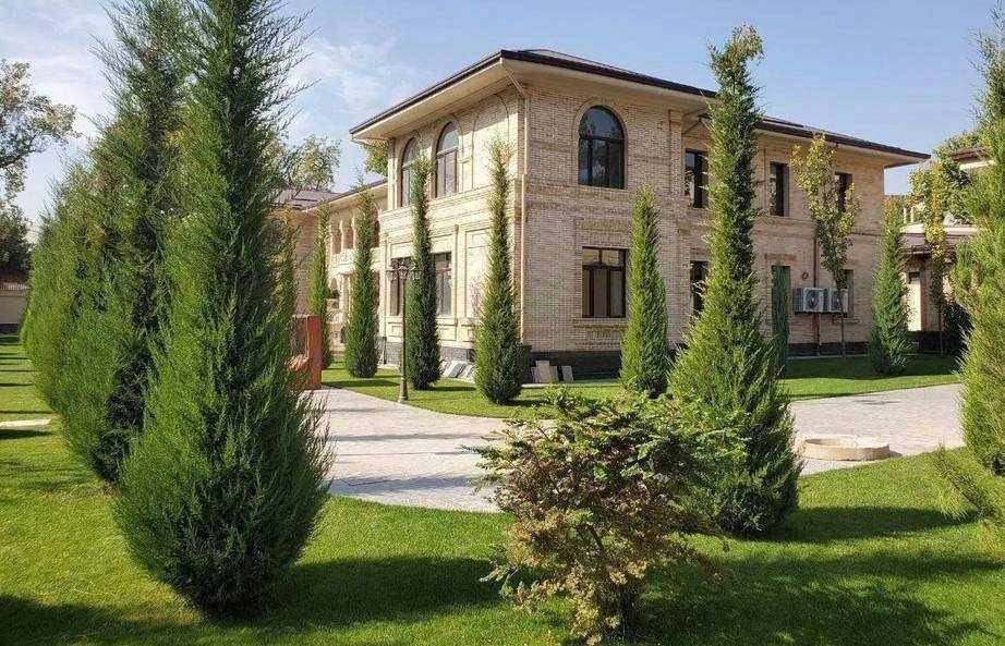 Сдаётся Евродом Резиденция 33-соток ориентир Парижен люкс Неоклассика