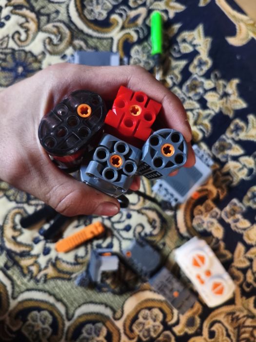 Продам лего моторчики