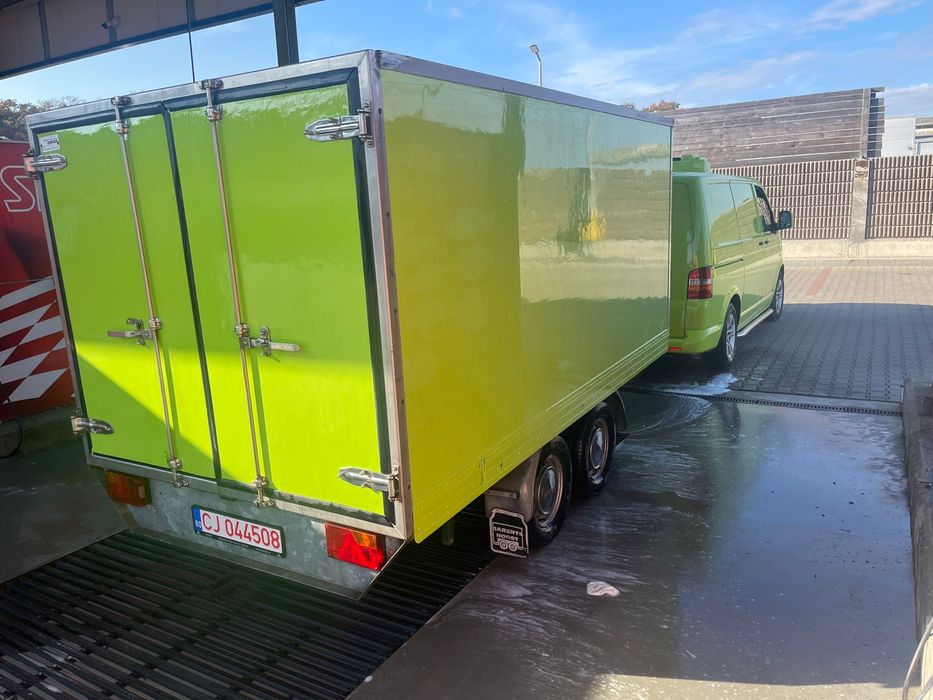 Vand  (cub/boxa/camera frig izoterma) frigorifica