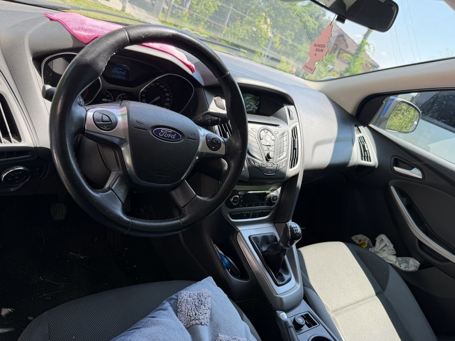 Ford Focus 1.0 , 101CP