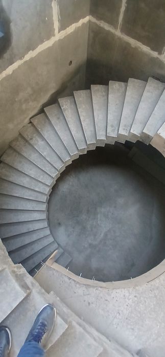 Beton zina.  (Лестница)