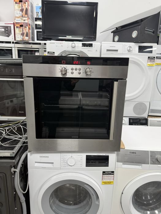 Фурна за вграждане SIEMENS