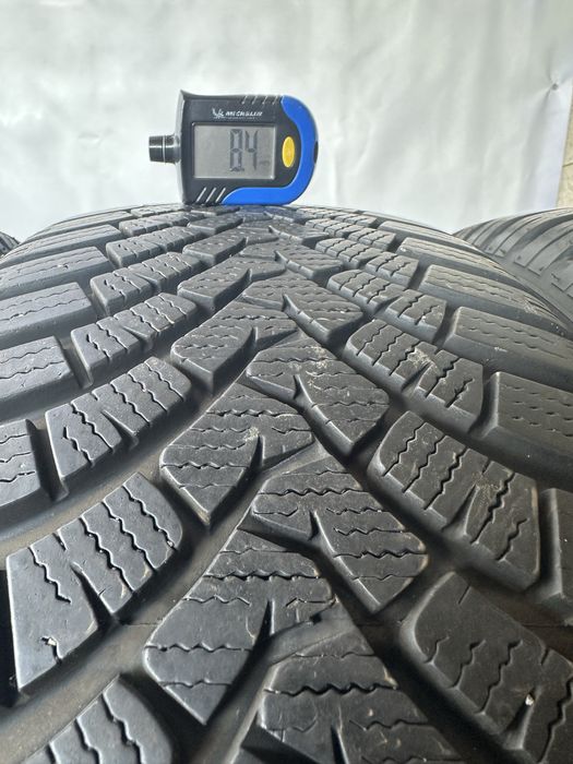 215/55/17 Falken dot21