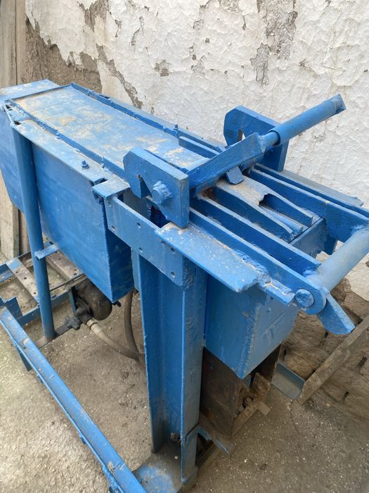 Blok apparat sotiladi