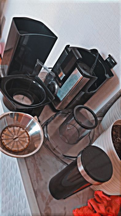 Соковыжималка Vitek VT-1631