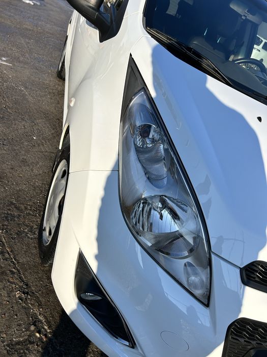 bir qôl moshina Tozza Спарк один руки