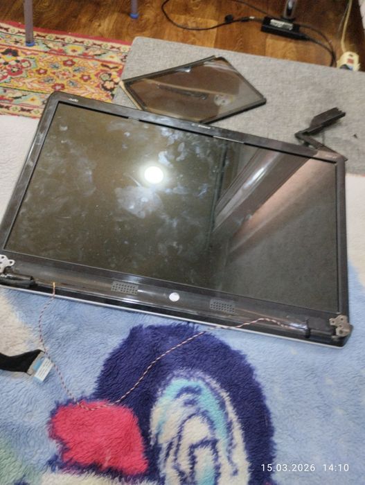 Монитор 17 дюймовый 1600х900 60гц