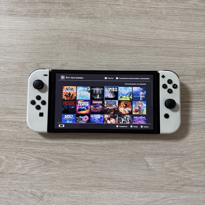 Продам Nintendo Switch OLED