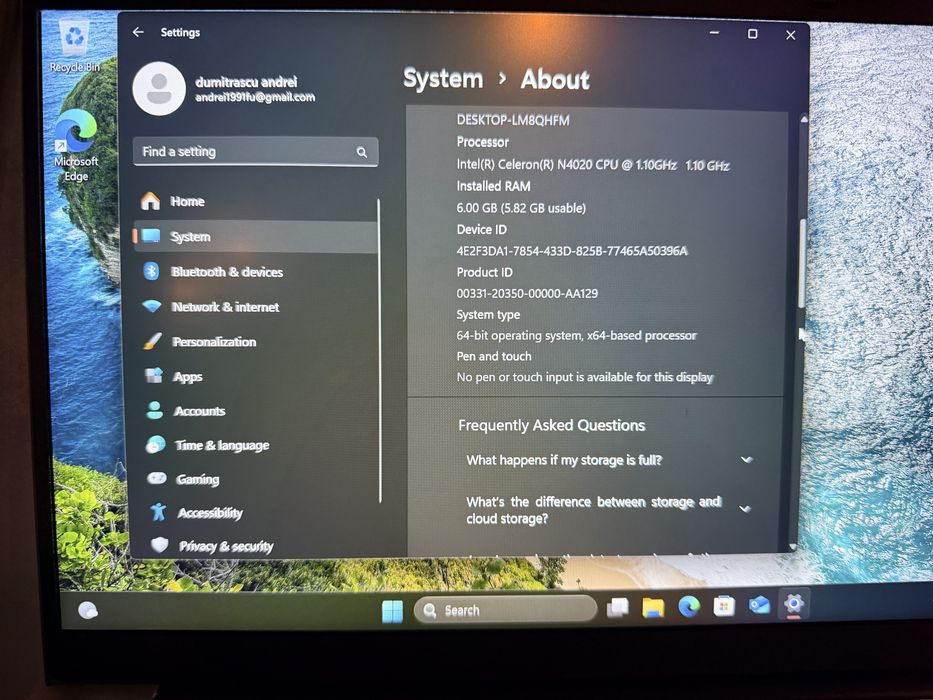 Vand  laptop vbate 5 impecabil !