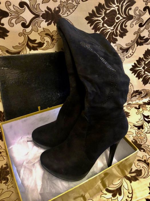 Стильные сапожки