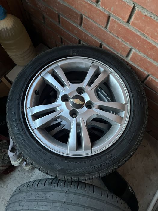 ПРОДАМ покрышки R15