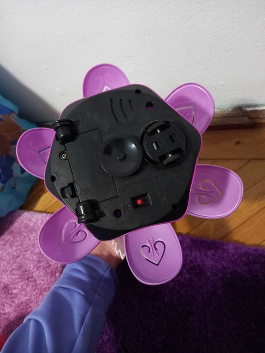 Papusa Maia pe role si Elsa