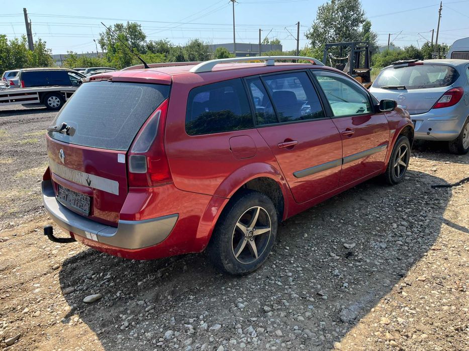 Dezmembrez Renault Megane 2 facelift 2006 break rosu visiniu dci