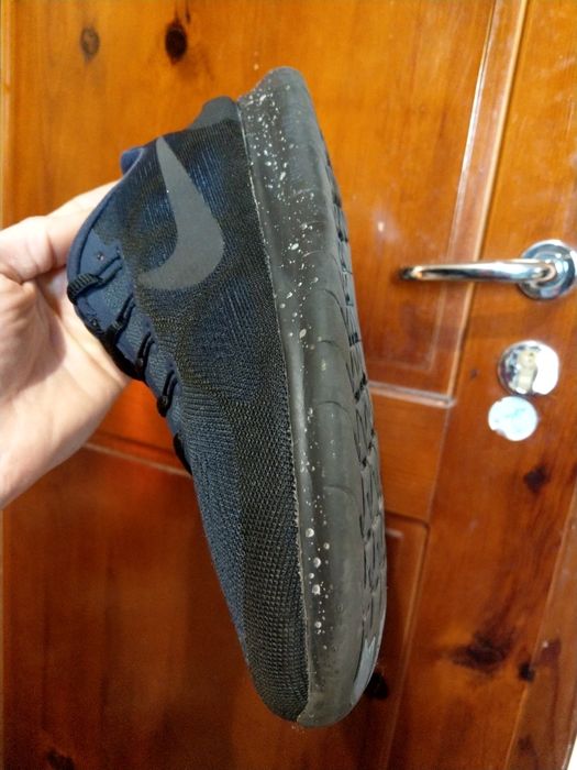 Nike Shield  Free Rn. 42нм. 26,5см.