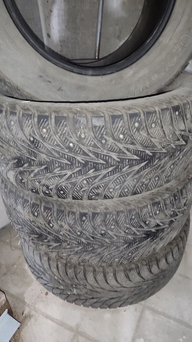 Продам резину зимнюю