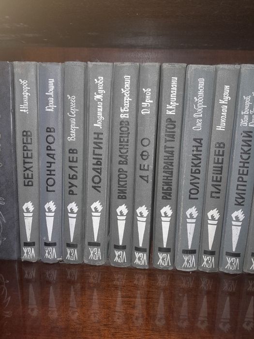 Биографии от ЖЗЛ  23 книги