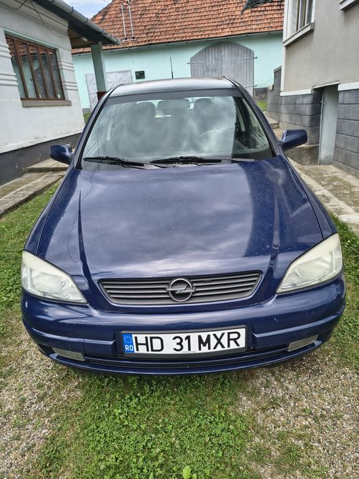 Vând opel Astra g