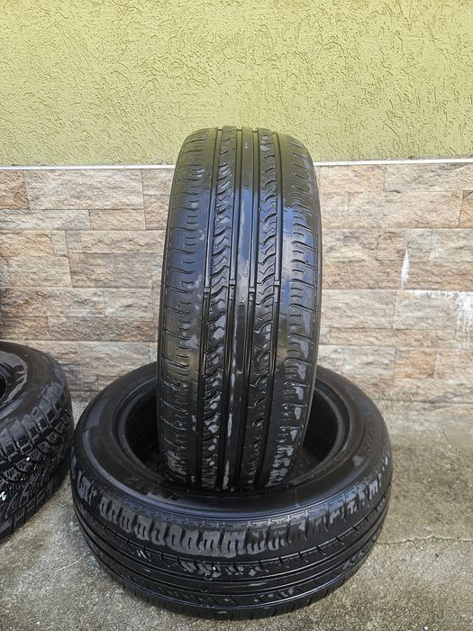 2 ръка Гуми За Продаване