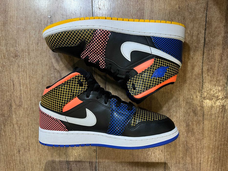 ОРИГИНАЛНИ *** Nike Air Jordan 1 Mid MMD 'MultiGrid