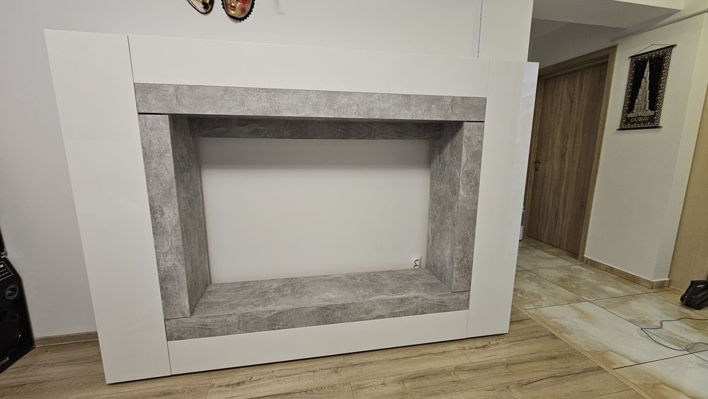 Bibliotecă living 2,25cmL x 1,63 cm Î X 40 cm  adancime