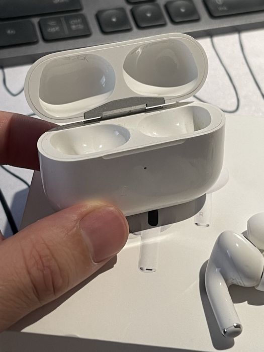 Airpods pro 2 lightning