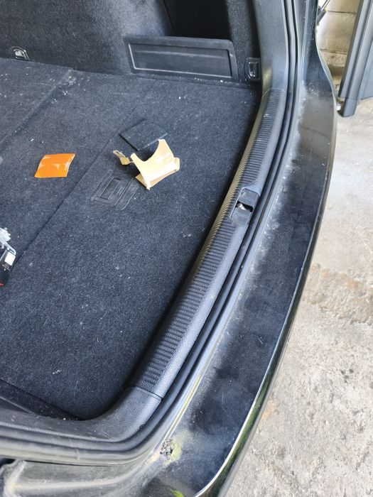 Cheder ușă portbagaj Volkswagen Passat B6 break variant 2005-2010