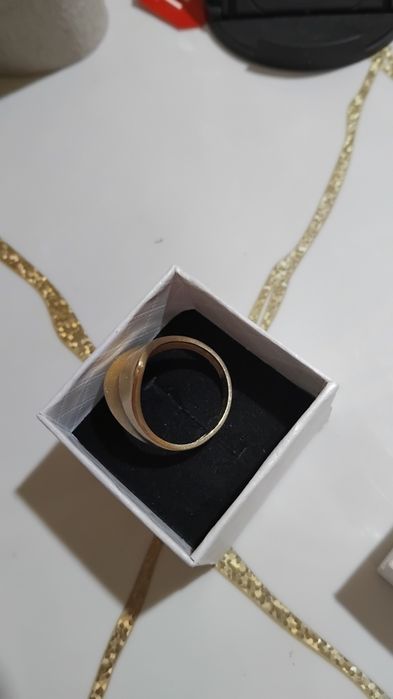 Продается золота