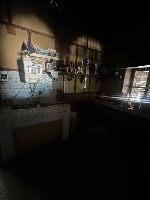 Дава се под наем Магазин в с. Скутаре, Област Пловдив - 29 кв.м за 306 € - Снимка #10