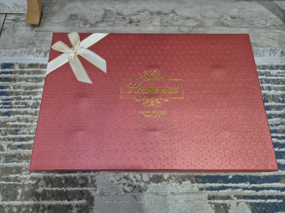 Продам набор посуды