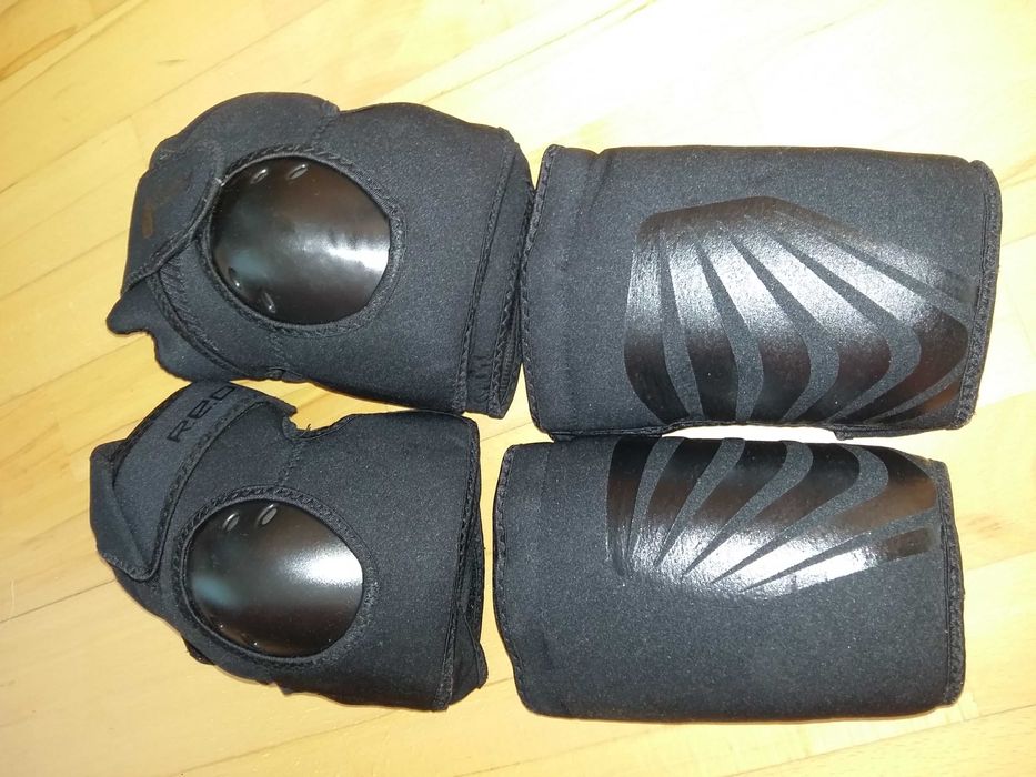 Echipament Snowboard Burton si RED