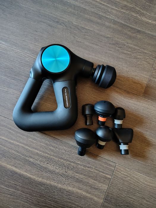Pistol de masaj theragun  pro plus 6
