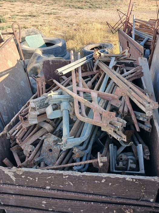 Продается универсальные вилки,трехножки