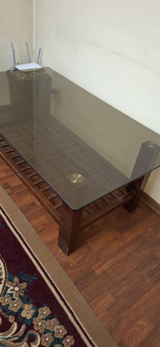 Стол журнальный стеклянный