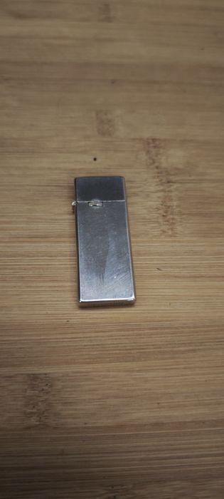 Бензинова  и газова  запалки.