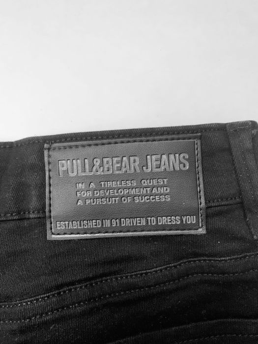 Джинсы брюки черные PULL&BEAR