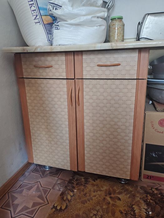 Кухонный гарнитур