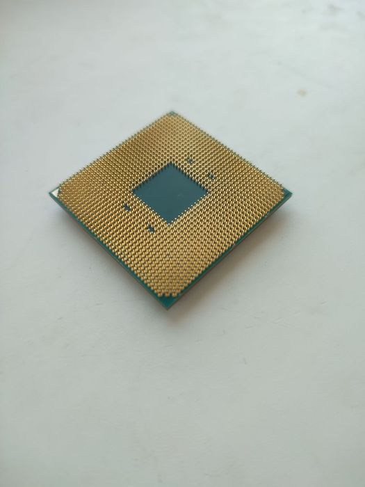 Ryzen 7 2700x процессор