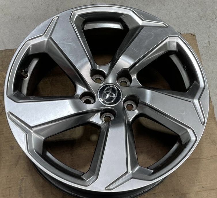 Jante Toyota RAV4 18