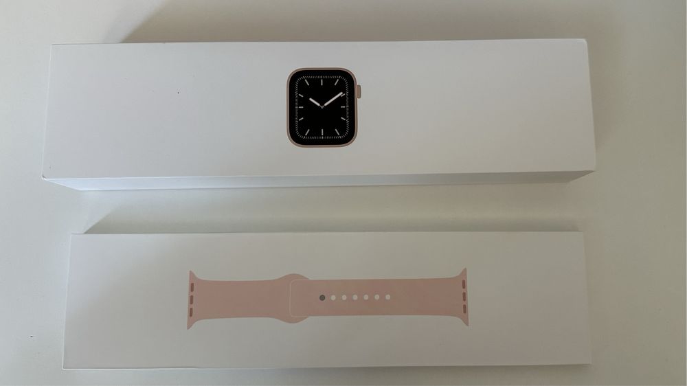 Apple watch series 5, 40 mm rose gold