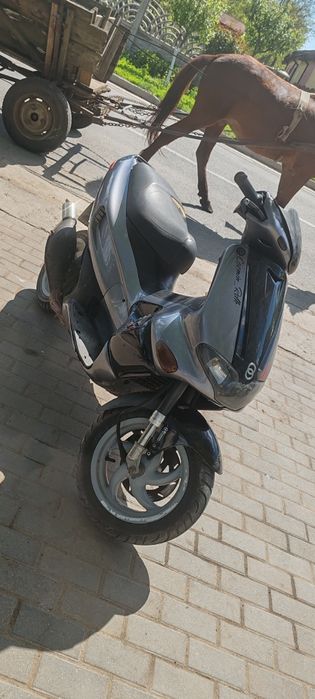 Gilera runner 49