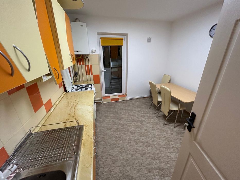 De vanzare apartament cu 2 camere, Manastur, zona Pritax