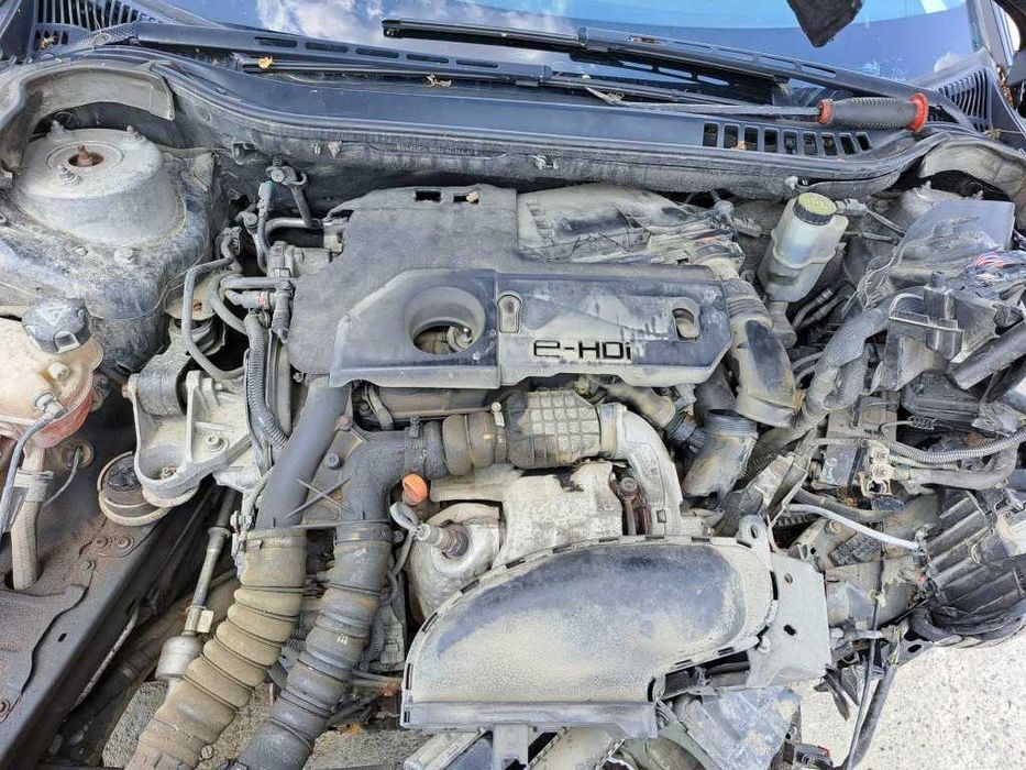 Dezmembrez Citroen C5 III 1.6 HDI 9hr 114 cai Euro 5