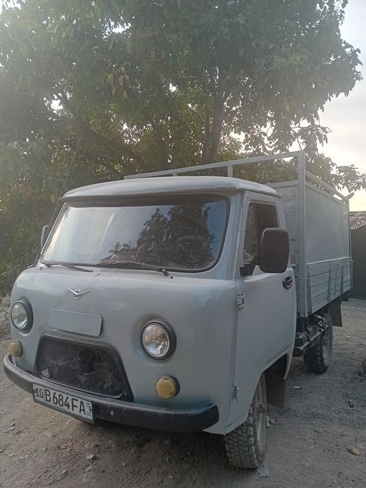 Uaz bartavoy sotiladi