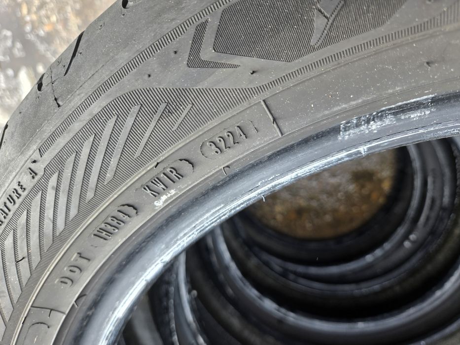 4бр. 235 50 19 Goodyear летни.