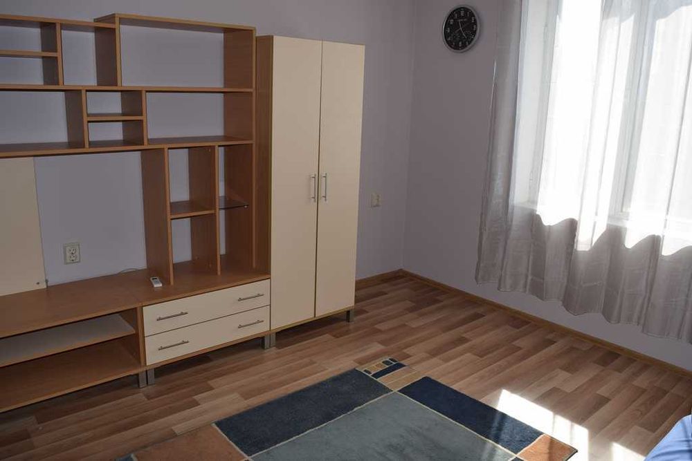 Продава 3-СТАЕН град София, Център