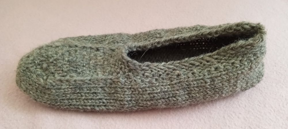 Плетени вълнени терлици 3,40лв