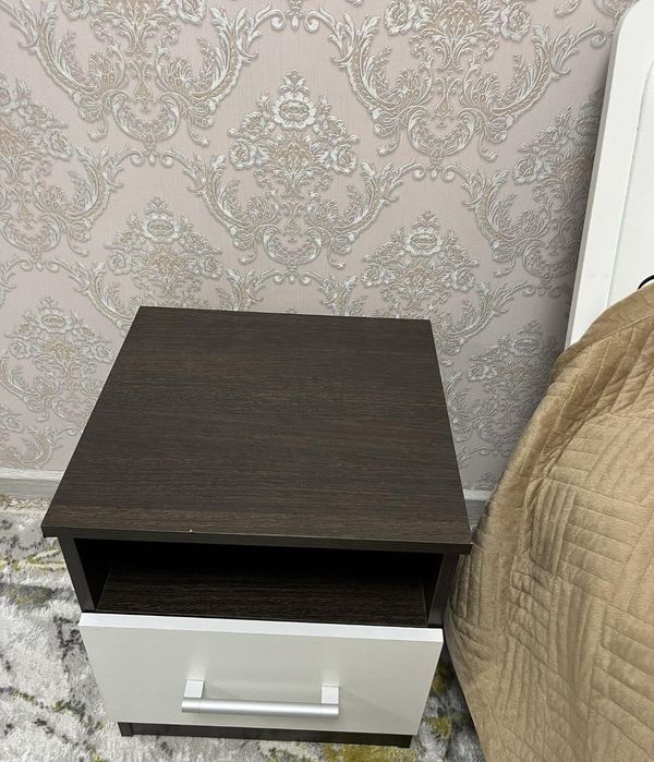 Срочно продаётся спальный гарнитур