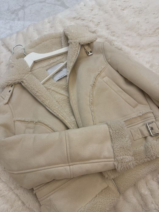 Дубленка Bershka
